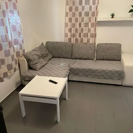 Marko Appartamento Malinska